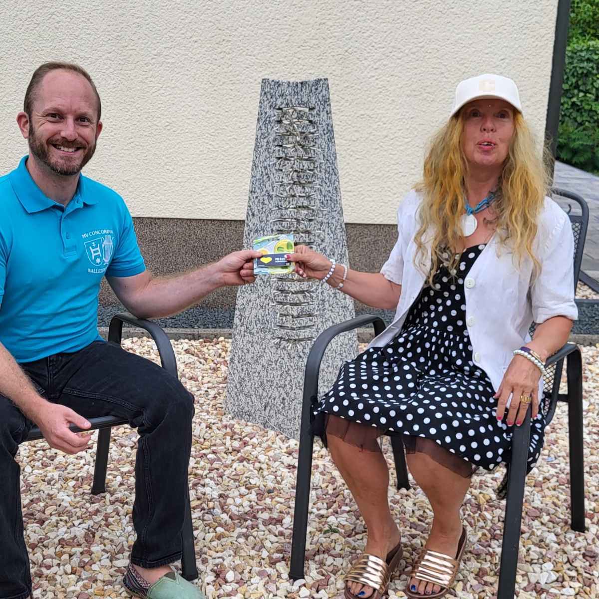 Glückliche Gewinnerin unseres&nbsp;Gewinnspiels